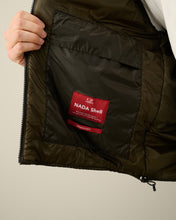Load image into Gallery viewer, CP Company Nada Shell Hooded Jacket