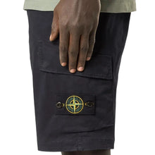 Load image into Gallery viewer, Stone Island Cargo Shorts