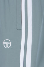 Load image into Gallery viewer, Sergio Tacchini Pietrapertosa Shorts
